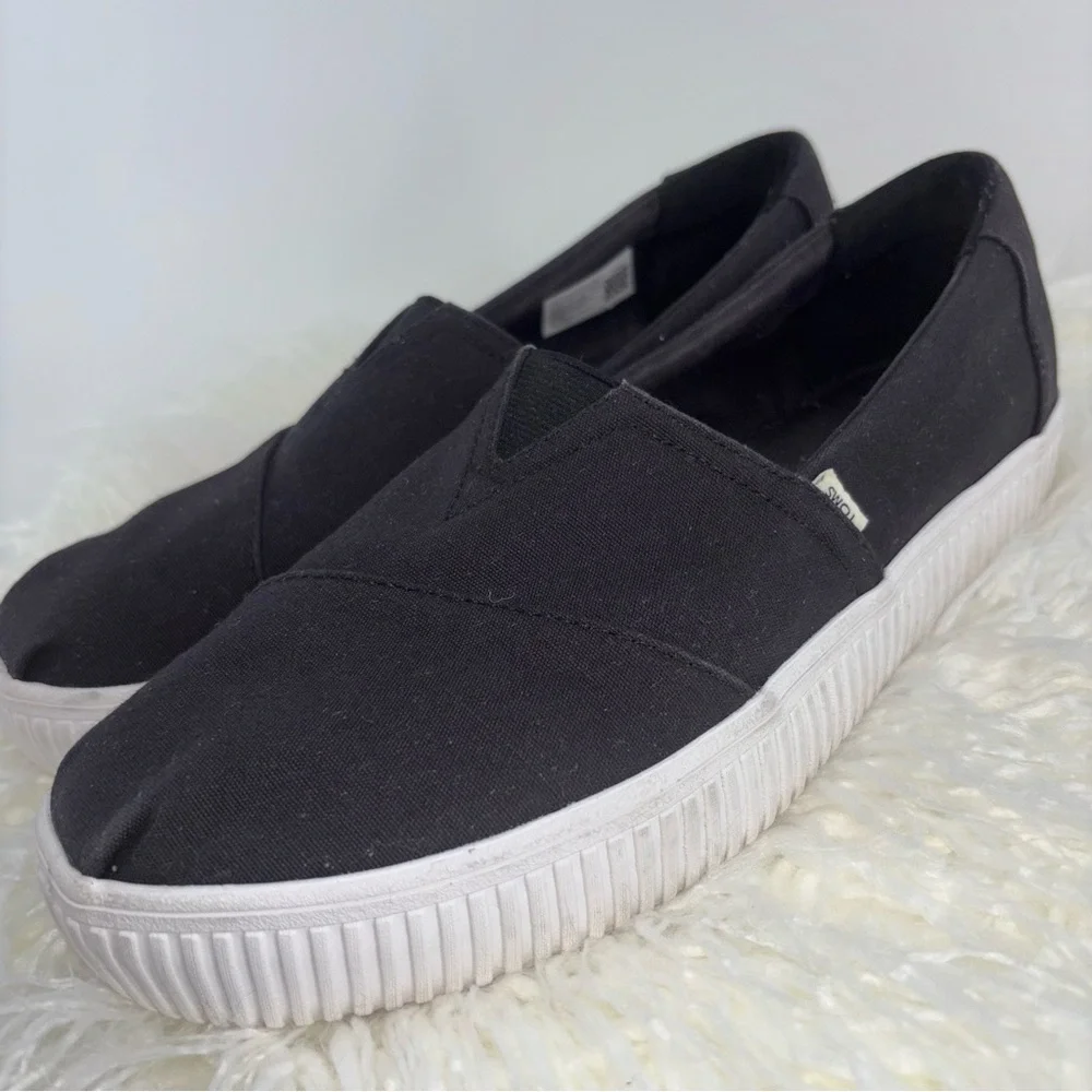 TOMS Women 9.5M Alpargata Platform Canvas Slip On Shoes‎ Black White